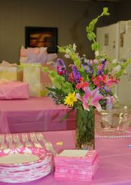 Add extra color to your baby shower with a bouquet of beautiful flowers! Boy or girl, celebrate with flowers!