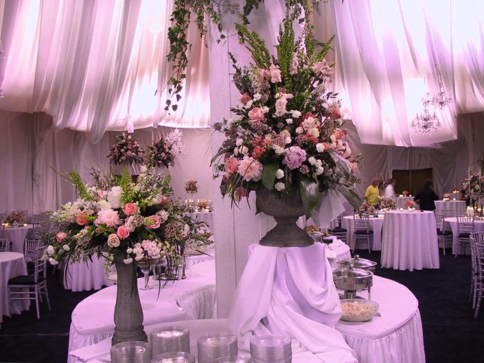 Let us create the fairytale wedding reception of your dreams. Is your style more modern-contemporary? We can do that too!